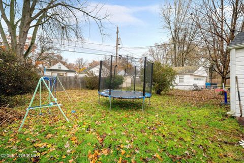 Tiny photo for 2842 Oak Grove Place, Toledo, OH 43613 (MLS # 10001612)