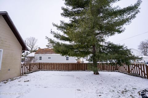 Tiny photo for 203 E Ash Street, Continental, OH 45831 (MLS # 10010586)