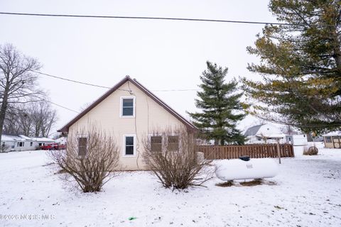 Tiny photo for 203 E Ash Street, Continental, OH 45831 (MLS # 10010586)