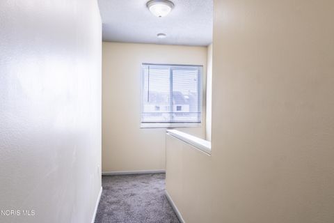 Tiny photo for 2510 W Village Drive, Toledo, OH 43614 (MLS # 10010502)