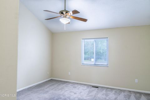 Tiny photo for 2510 W Village Drive, Toledo, OH 43614 (MLS # 10010502)
