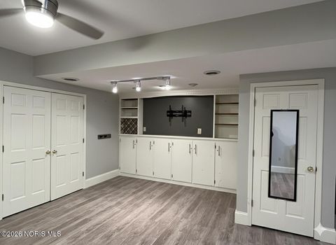 Tiny photo for 1404 Muirfield Drive, Bowling Green, OH 43402 (MLS # 10003574)