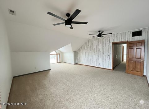 Tiny photo for 1404 Muirfield Drive, Bowling Green, OH 43402 (MLS # 10003574)