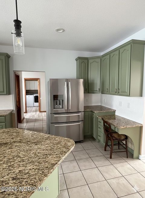 Tiny photo for 1404 Muirfield Drive, Bowling Green, OH 43402 (MLS # 10003574)