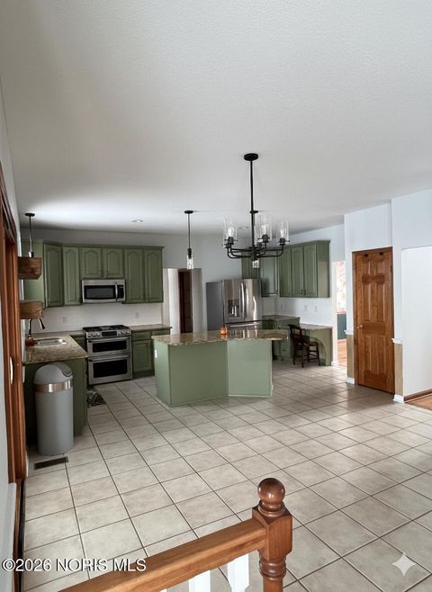 Tiny photo for 1404 Muirfield Drive, Bowling Green, OH 43402 (MLS # 10003574)