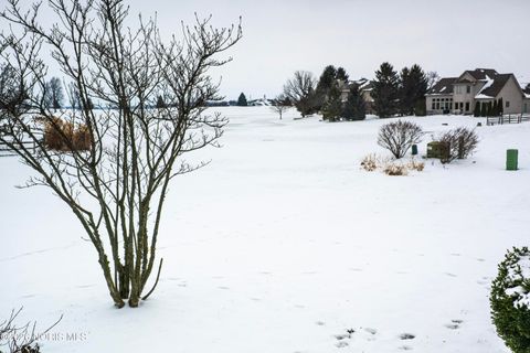 Tiny photo for 1404 Muirfield Drive, Bowling Green, OH 43402 (MLS # 10003574)