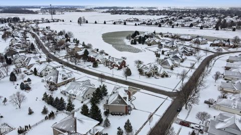 Tiny photo for 1404 Muirfield Drive, Bowling Green, OH 43402 (MLS # 10003574)