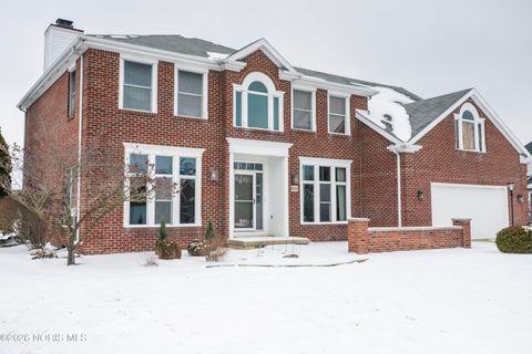 Tiny photo for 1404 Muirfield Drive, Bowling Green, OH 43402 (MLS # 10003574)