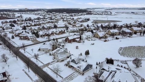 Tiny photo for 1404 Muirfield Drive, Bowling Green, OH 43402 (MLS # 10003574)