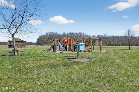 Tiny photo for 4312 W Rolling Boulevard, Defiance, OH 43512 (MLS # 10005662)