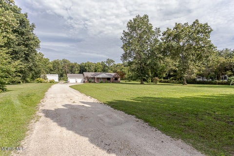 Tiny photo for 412 Schwamberger Road, Holland, OH 43528 (MLS # 10012848)