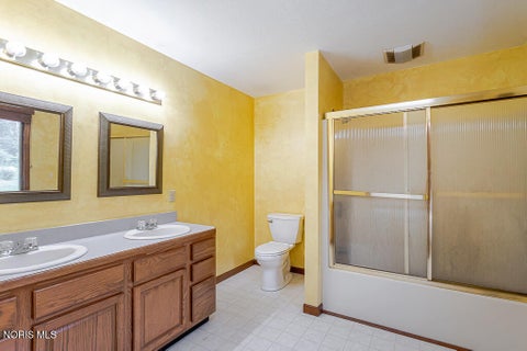 Tiny photo for 412 Schwamberger Road, Holland, OH 43528 (MLS # 10012848)