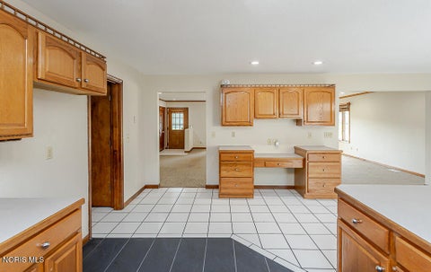 Tiny photo for 412 Schwamberger Road, Holland, OH 43528 (MLS # 10012848)