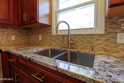 Tiny photo for 26728 Sheringham Road, Perrysburg, OH 43551 (MLS # 10014364)