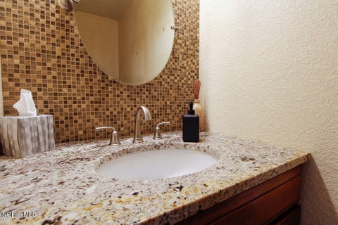 Tiny photo for 26728 Sheringham Road, Perrysburg, OH 43551 (MLS # 10014364)