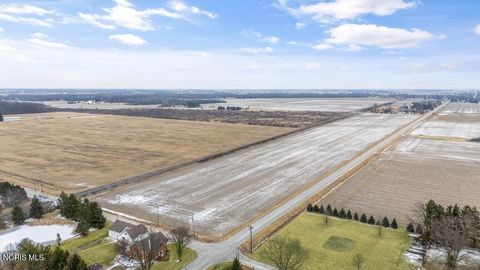 Tiny photo for 0 E Broadway, Perrysburg, OH 43551 (MLS # 10005331)