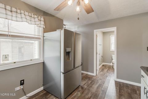 Tiny photo for 915 S West Street, Findlay, OH 45840 (MLS # 10006442)