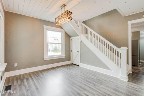 Tiny photo for 915 S West Street, Findlay, OH 45840 (MLS # 10006442)