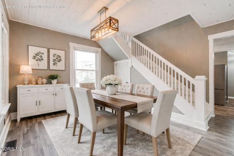 Tiny photo for 915 S West Street, Findlay, OH 45840 (MLS # 10006442)