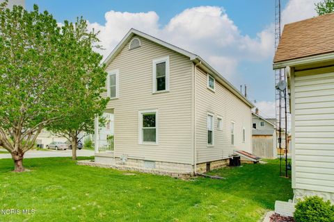 Tiny photo for 915 S West Street, Findlay, OH 45840 (MLS # 10006442)