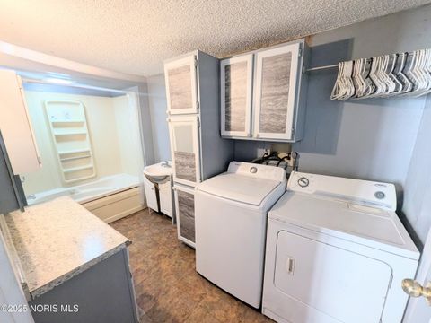 Tiny photo for 22 Tiffin Street, Tiffin, OH 44883 (MLS # 10000372)