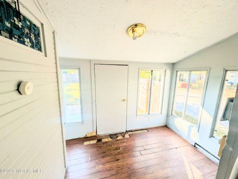Tiny photo for 22 Tiffin Street, Tiffin, OH 44883 (MLS # 10000372)