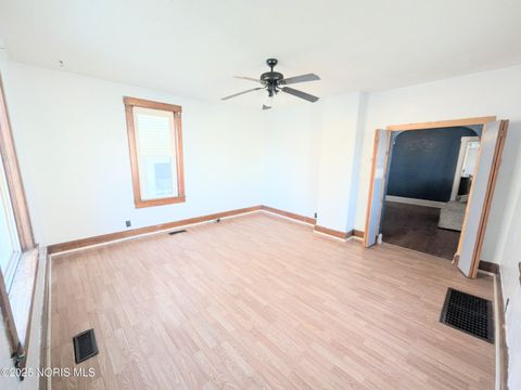Tiny photo for 22 Tiffin Street, Tiffin, OH 44883 (MLS # 10000372)