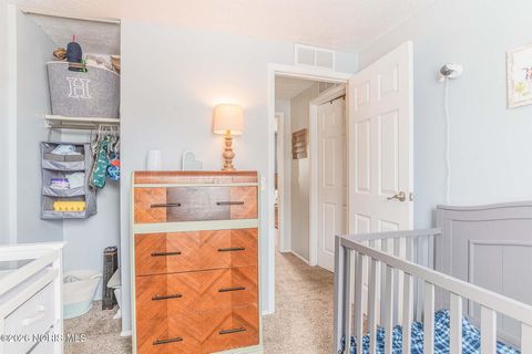 Tiny photo for 5484 Brook Point Road, Toledo, OH 43611 (MLS # 10003523)