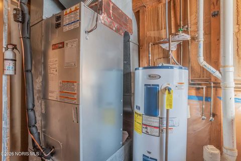 Tiny photo for 5484 Brook Point Road, Toledo, OH 43611 (MLS # 10003523)