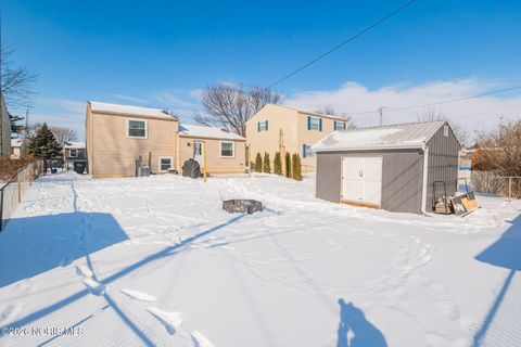 Tiny photo for 5484 Brook Point Road, Toledo, OH 43611 (MLS # 10003523)