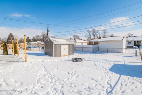 Tiny photo for 5484 Brook Point Road, Toledo, OH 43611 (MLS # 10003523)