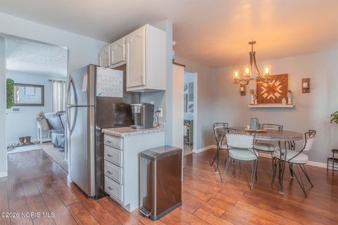 Tiny photo for 5484 Brook Point Road, Toledo, OH 43611 (MLS # 10003523)