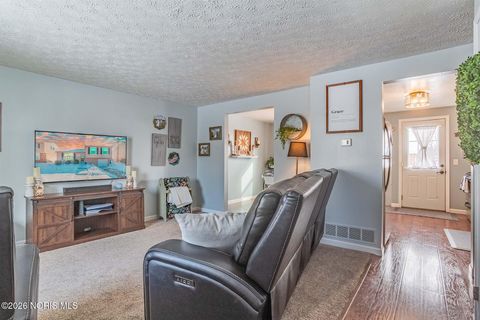 Tiny photo for 5484 Brook Point Road, Toledo, OH 43611 (MLS # 10003523)