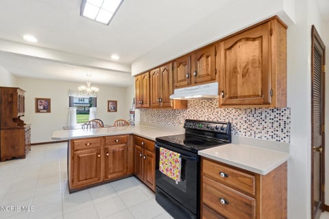Tiny photo for 406 Coventry Drive, Findlay, OH 45840 (MLS # 10012208)