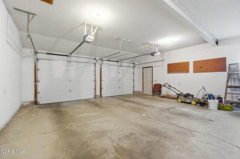 Tiny photo for 406 Coventry Drive, Findlay, OH 45840 (MLS # 10012208)