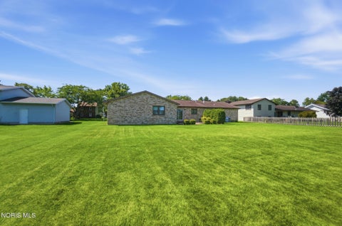 Tiny photo for 406 Coventry Drive, Findlay, OH 45840 (MLS # 10012208)