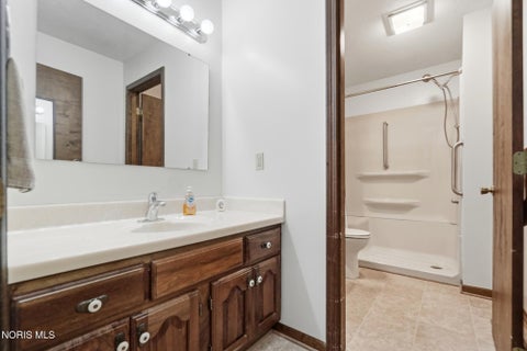 Tiny photo for 406 Coventry Drive, Findlay, OH 45840 (MLS # 10012208)