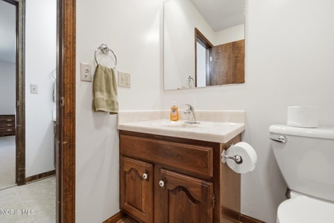 Tiny photo for 406 Coventry Drive, Findlay, OH 45840 (MLS # 10012208)