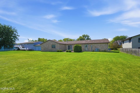 Tiny photo for 406 Coventry Drive, Findlay, OH 45840 (MLS # 10012208)