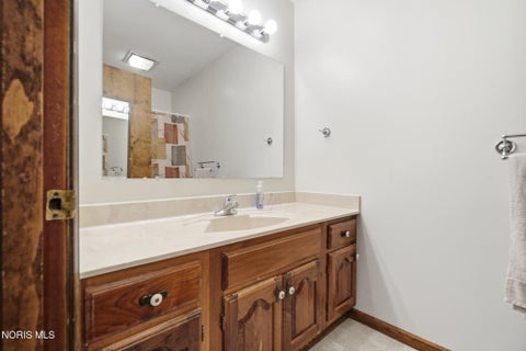 Tiny photo for 406 Coventry Drive, Findlay, OH 45840 (MLS # 10012208)