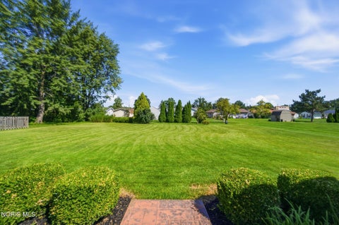 Tiny photo for 406 Coventry Drive, Findlay, OH 45840 (MLS # 10012208)