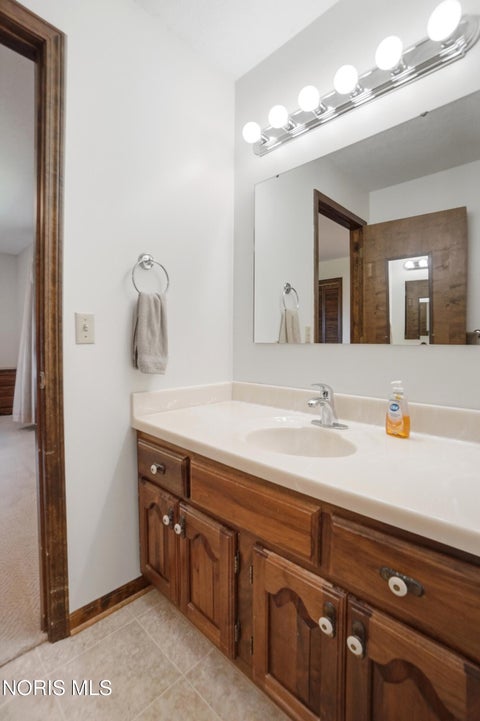 Tiny photo for 406 Coventry Drive, Findlay, OH 45840 (MLS # 10012208)