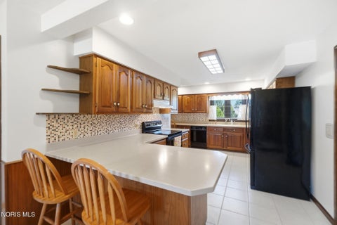 Tiny photo for 406 Coventry Drive, Findlay, OH 45840 (MLS # 10012208)