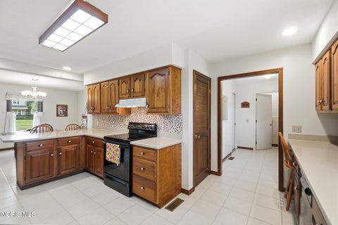 Tiny photo for 406 Coventry Drive, Findlay, OH 45840 (MLS # 10012208)