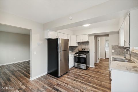 Tiny photo for 5834 Curson Drive, Toledo, OH 43612 (MLS # 10006175)