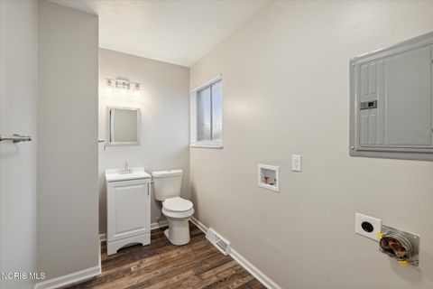 Tiny photo for 5834 Curson Drive, Toledo, OH 43612 (MLS # 10006175)