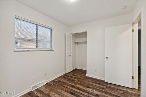 Tiny photo for 5834 Curson Drive, Toledo, OH 43612 (MLS # 10006175)