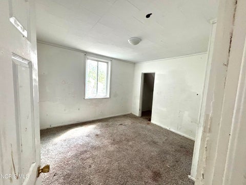 Tiny photo for 617 Bowman Street, Toledo, OH 43609 (MLS # 10011733)