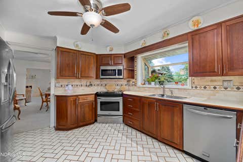 Tiny photo for 1361 N Tettau Road, Port Clinton, OH 43452 (MLS # 10009899)