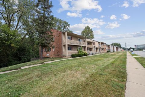 Photo of 3348 Arlington Avenue #Unit 10, Toledo, OH 43614 (MLS # 10004168)